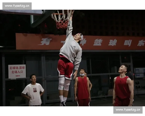 篮球比赛的精彩瞬间解析：从扣篮到绝杀，如何捕捉比赛的无限魅力 - 副本 - 副本 (2)